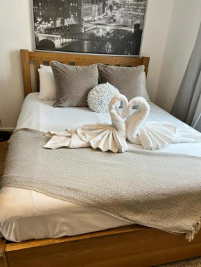 1 Bedroom property in East London